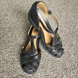 Clark's structured black sandal 7 1/2